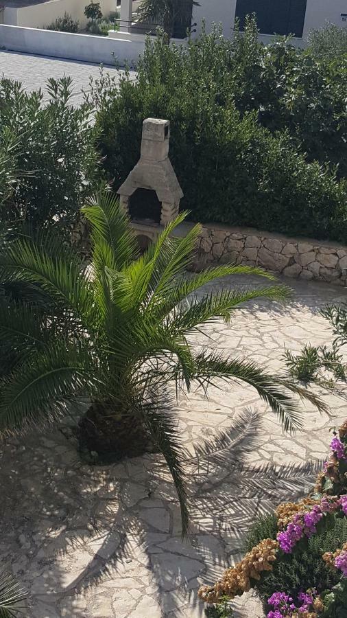 Apartman Branimir Novalja Εξωτερικό φωτογραφία